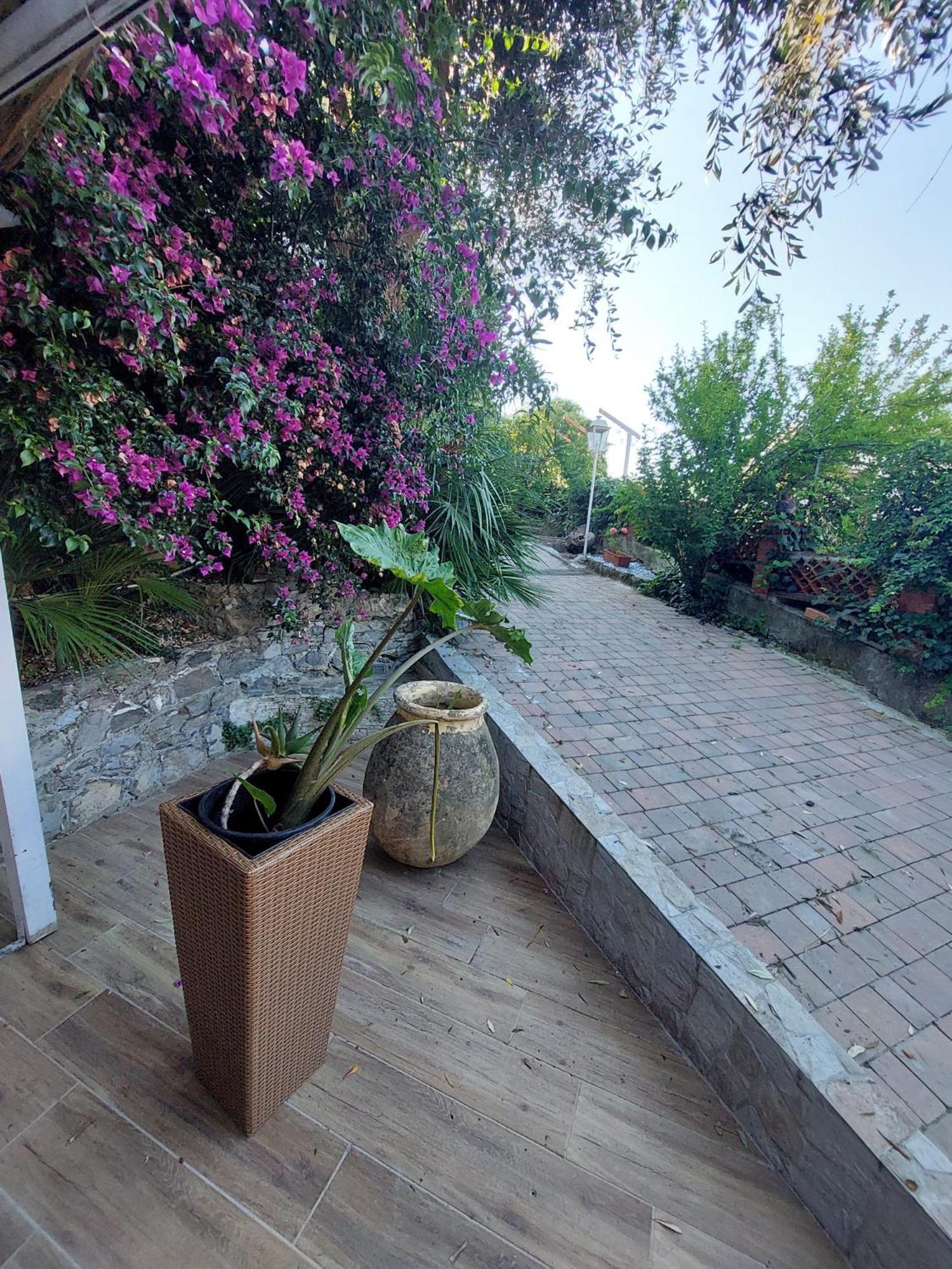 Ferienwohnung Riviera Garden Genua Exterior foto